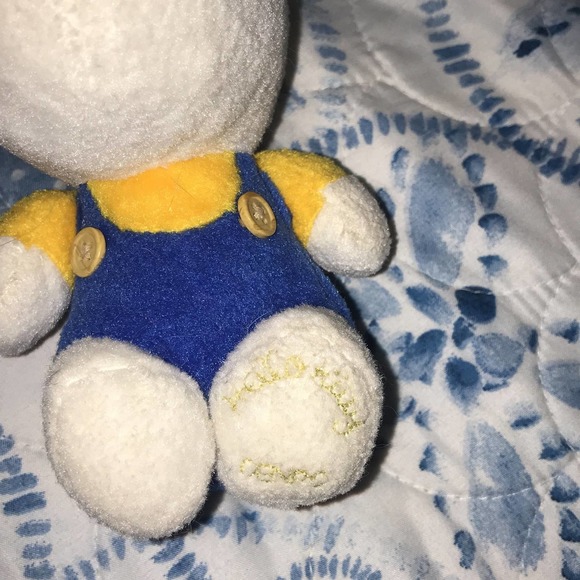 Hello Kitty Plush - Picture 4 of 4